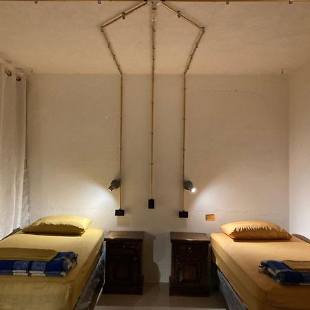 Mandala'S Hostal Сан-Педро-ла-Лагуна Екстер'єр фото