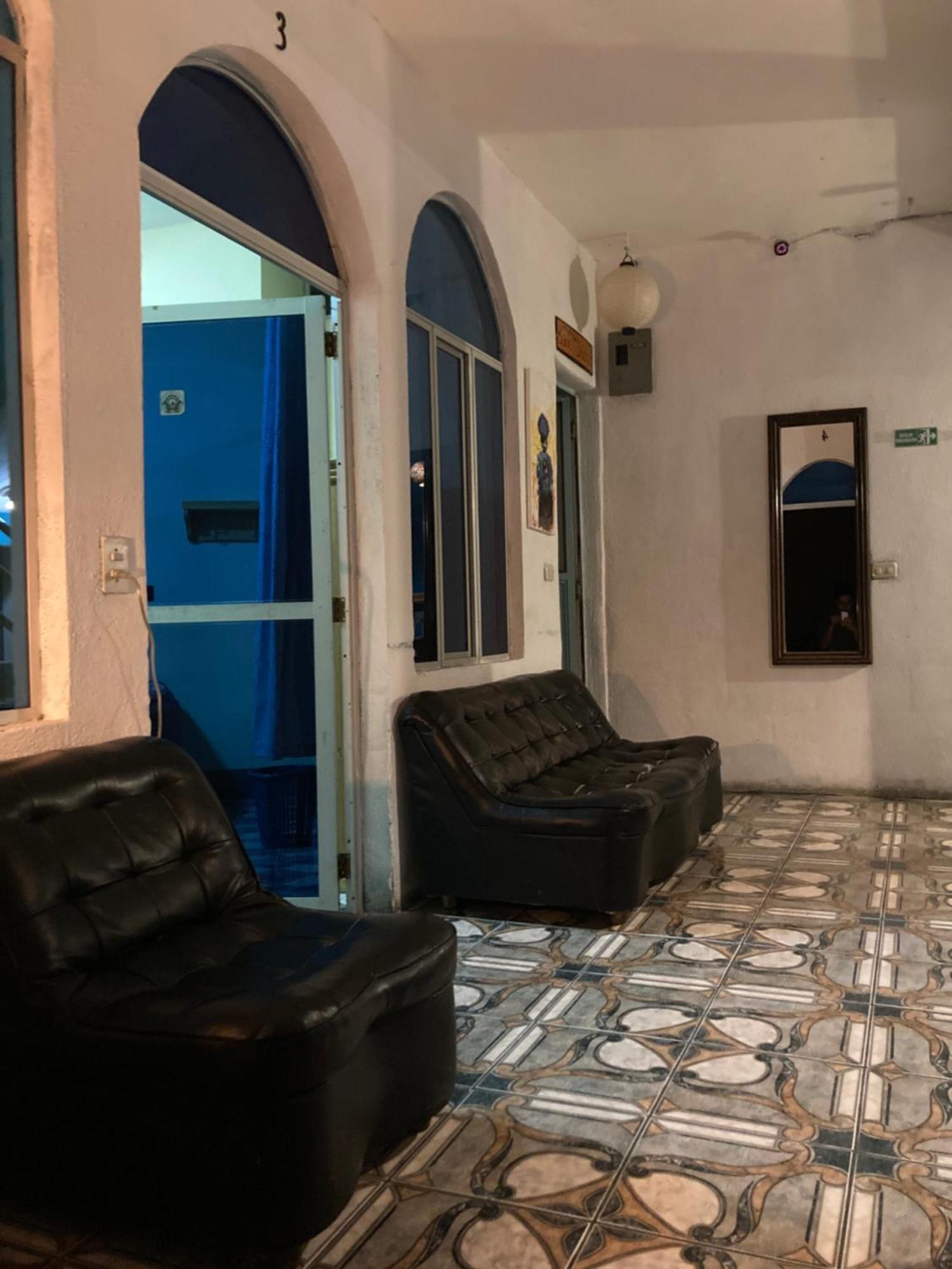 Mandala'S Hostal Сан-Педро-ла-Лагуна Екстер'єр фото